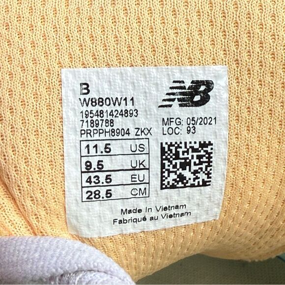 New Balance Shoes Womens Size 11.5 Fresh Foam 880 v11 White Running Sneakers - Picture 9 of 10